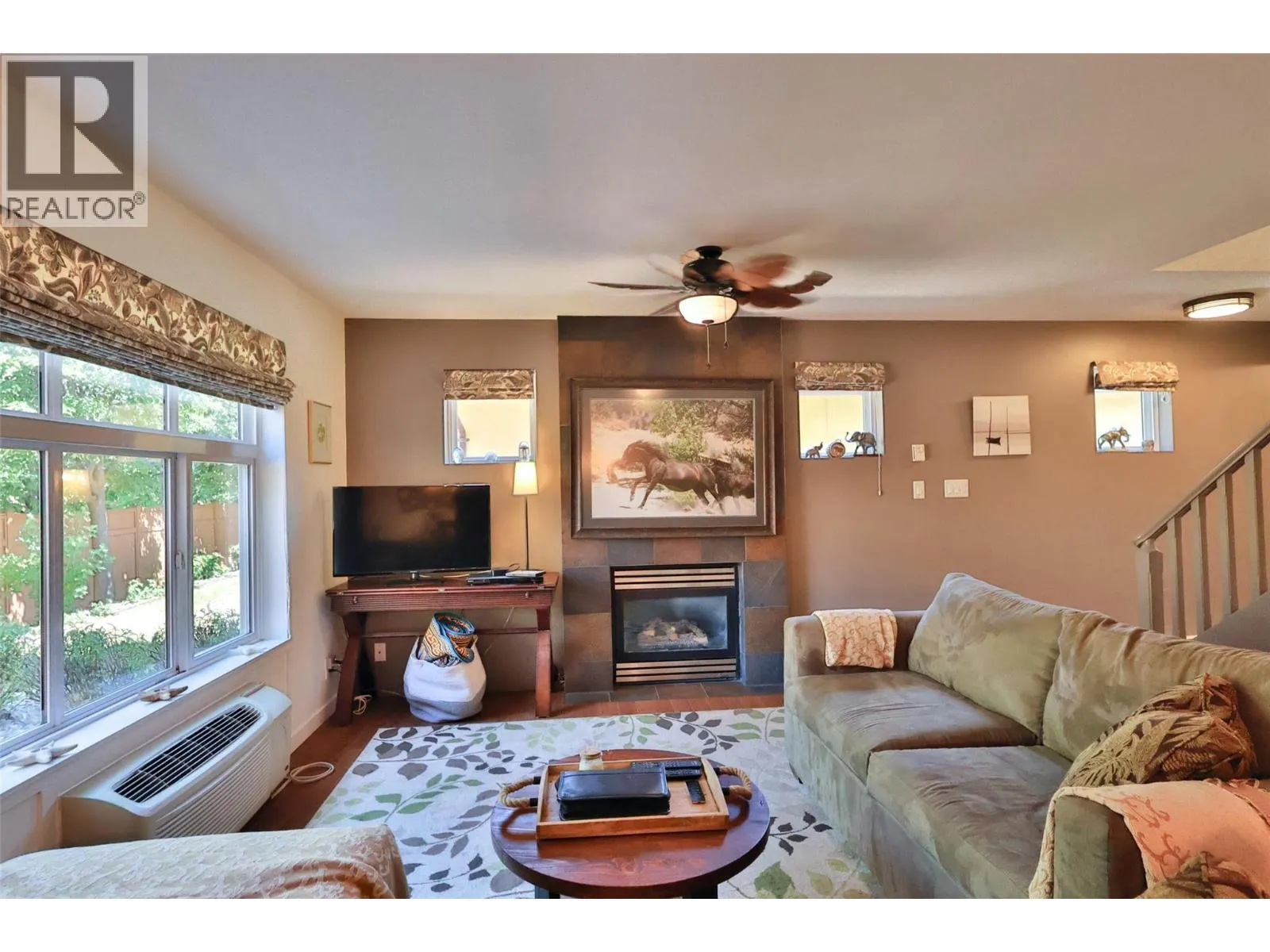 7600 COTTONWOOD Drive Unit# 17