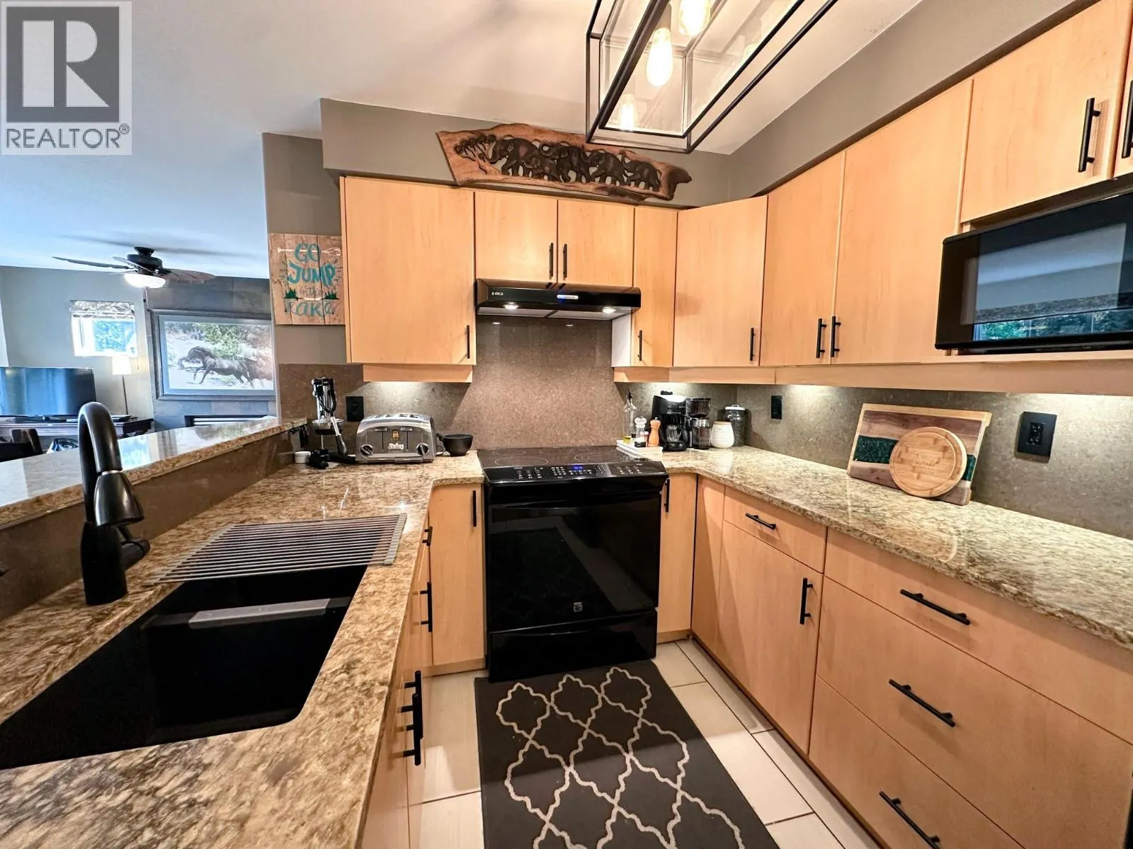 7600 COTTONWOOD Drive Unit# 17
