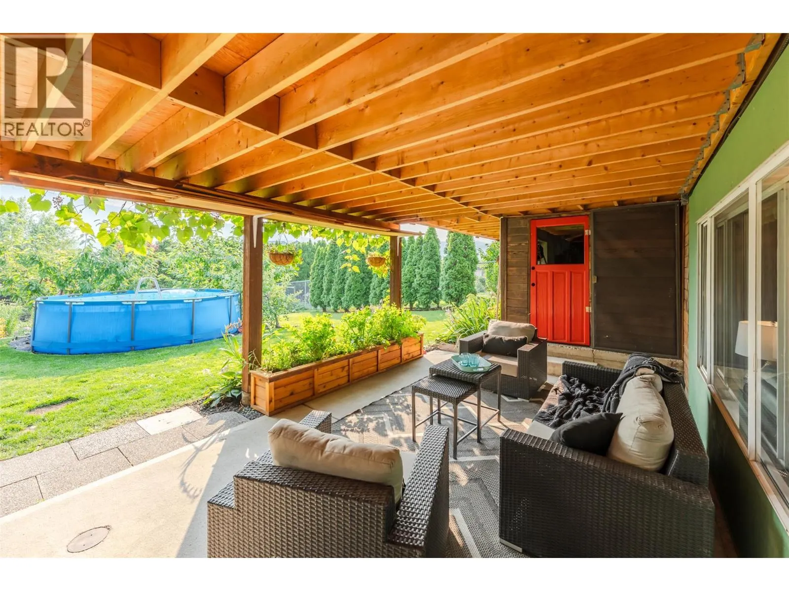 538 Lakeview Place
