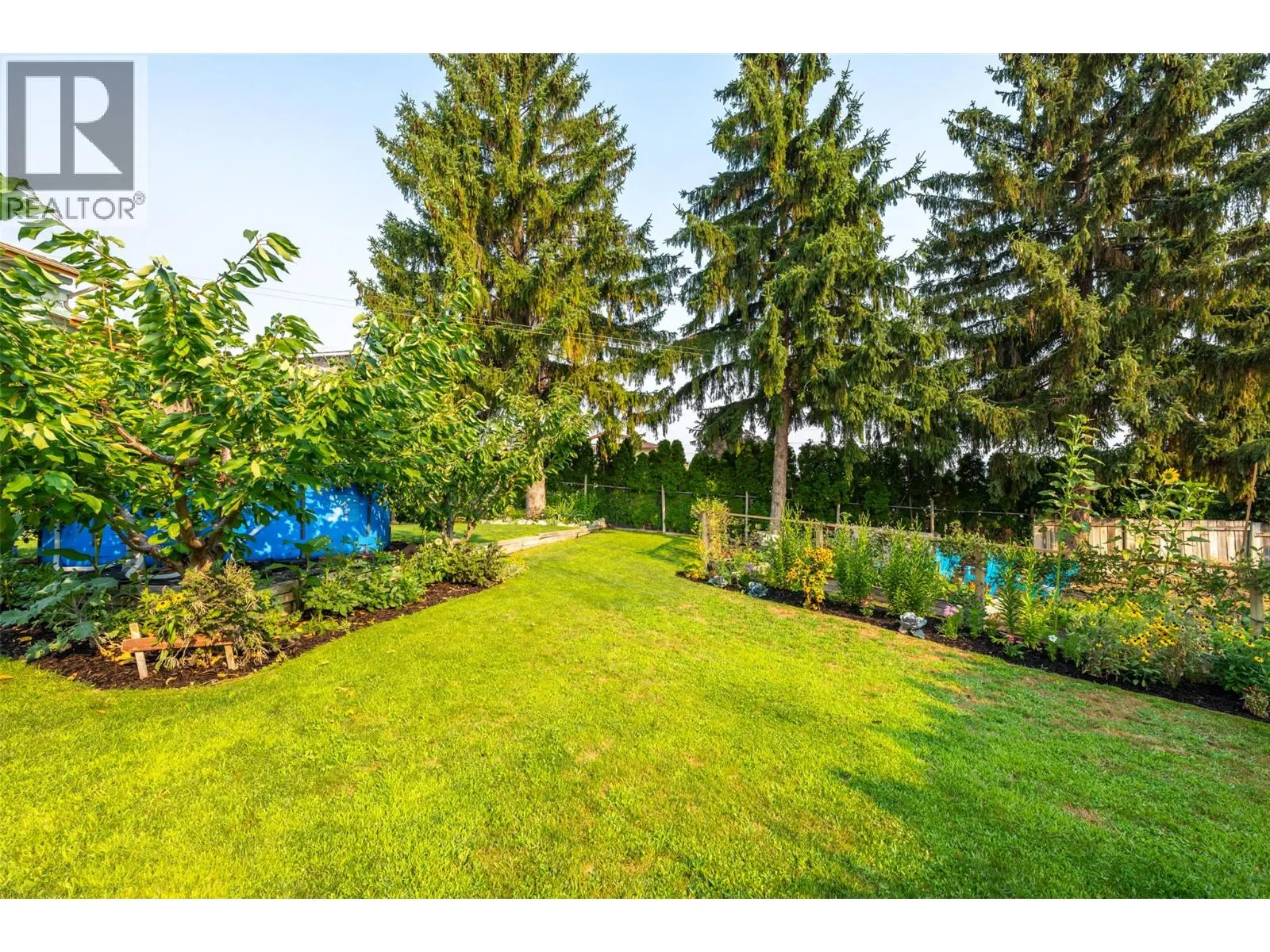 538 Lakeview Place