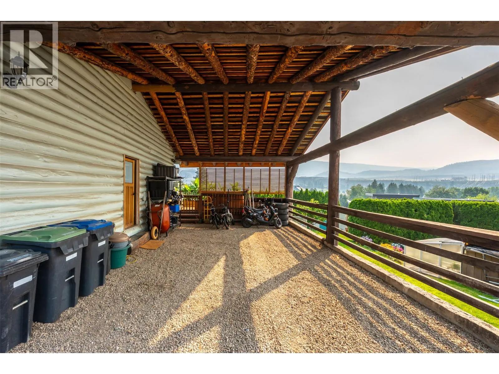 538 Lakeview Place