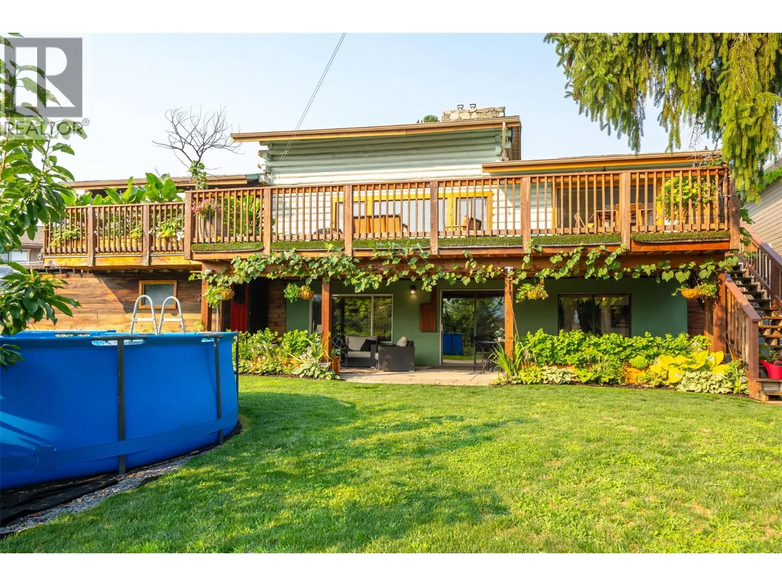 538 Lakeview Place