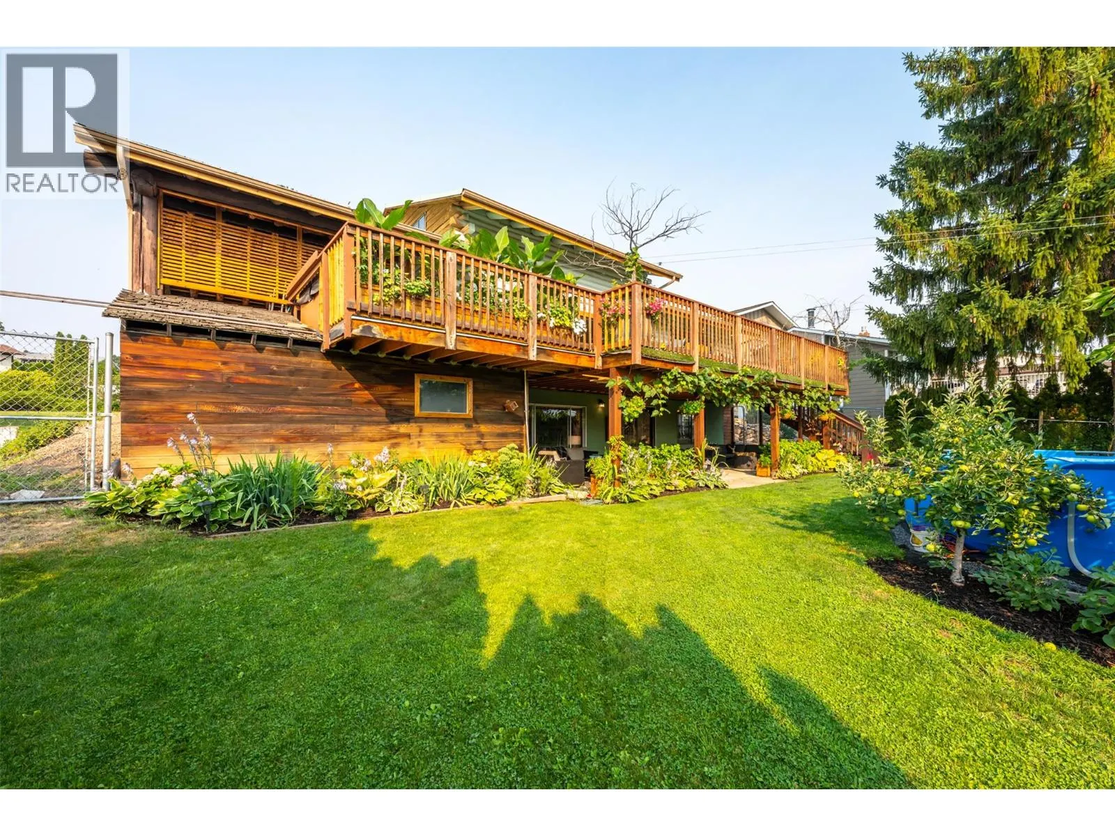 538 Lakeview Place