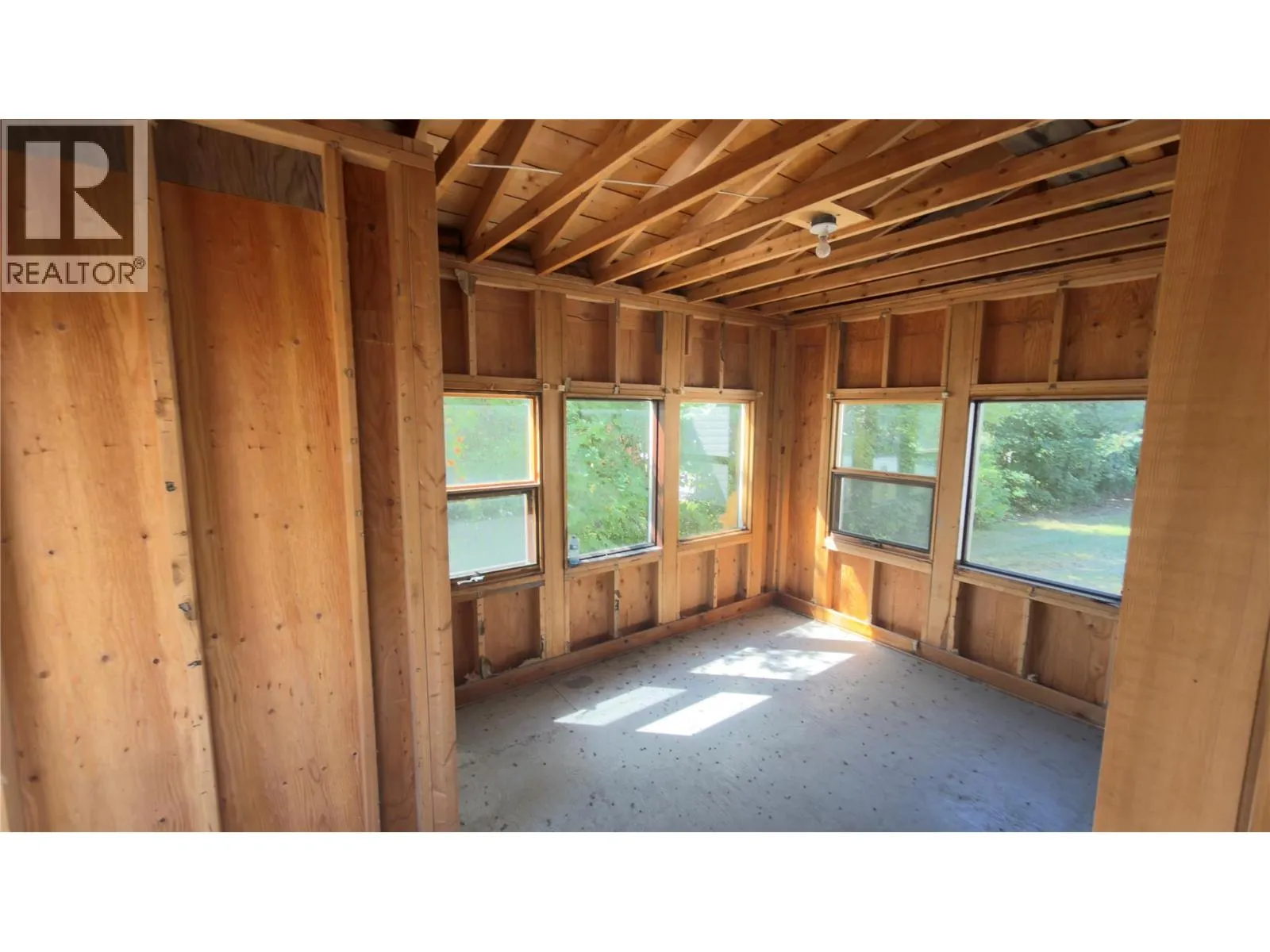 719 Big Eddy Road