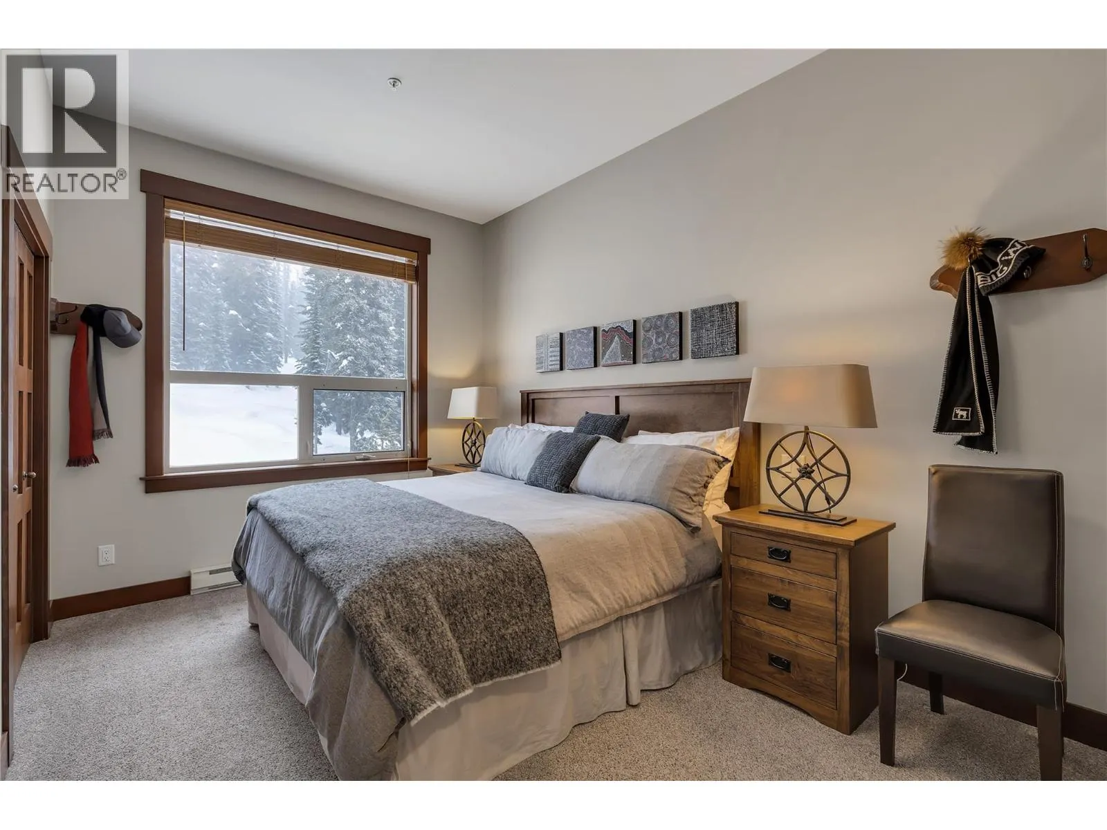 5257 Big White Road Unit# 403/404