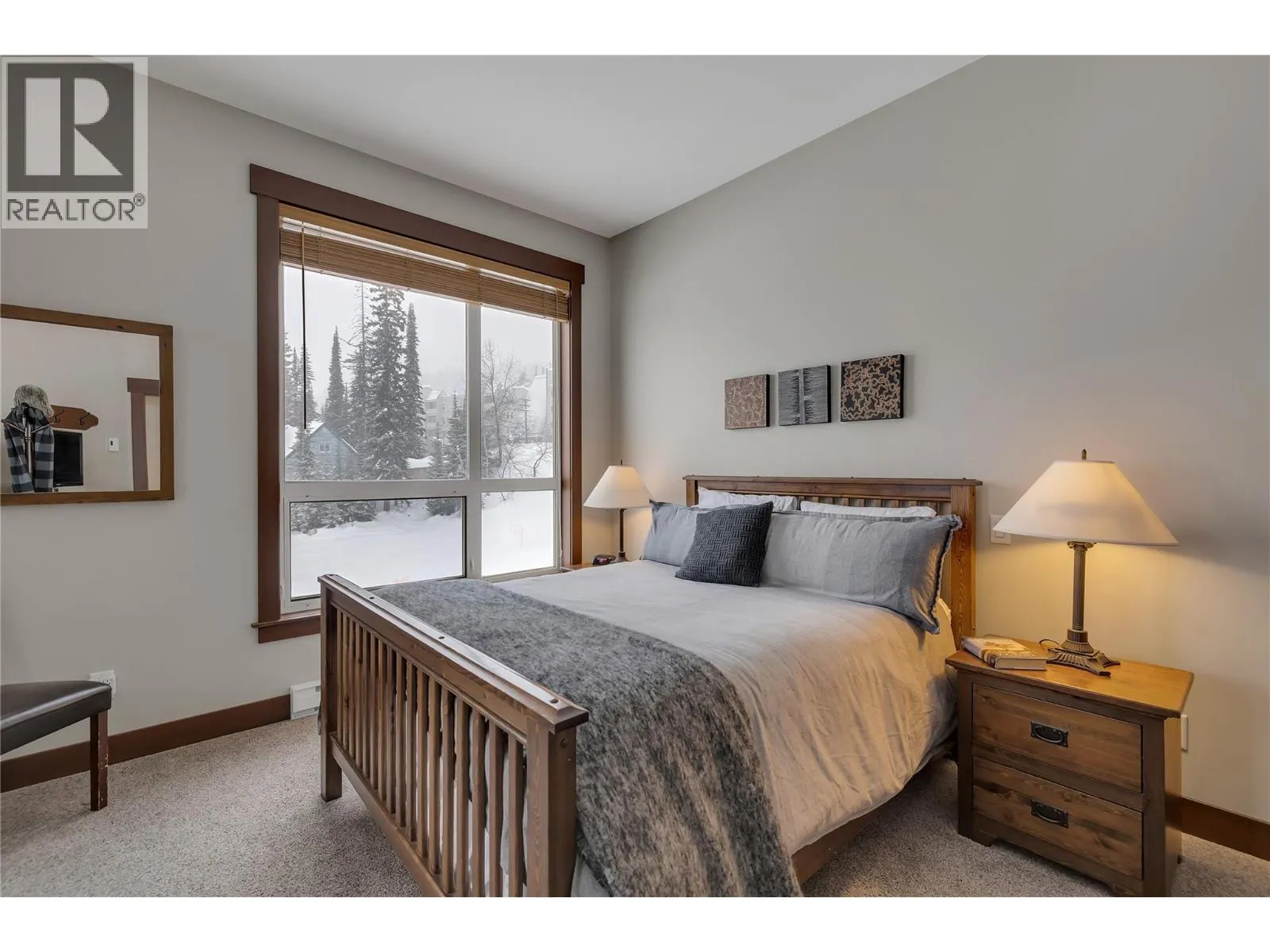 5257 Big White Road Unit# 403/404