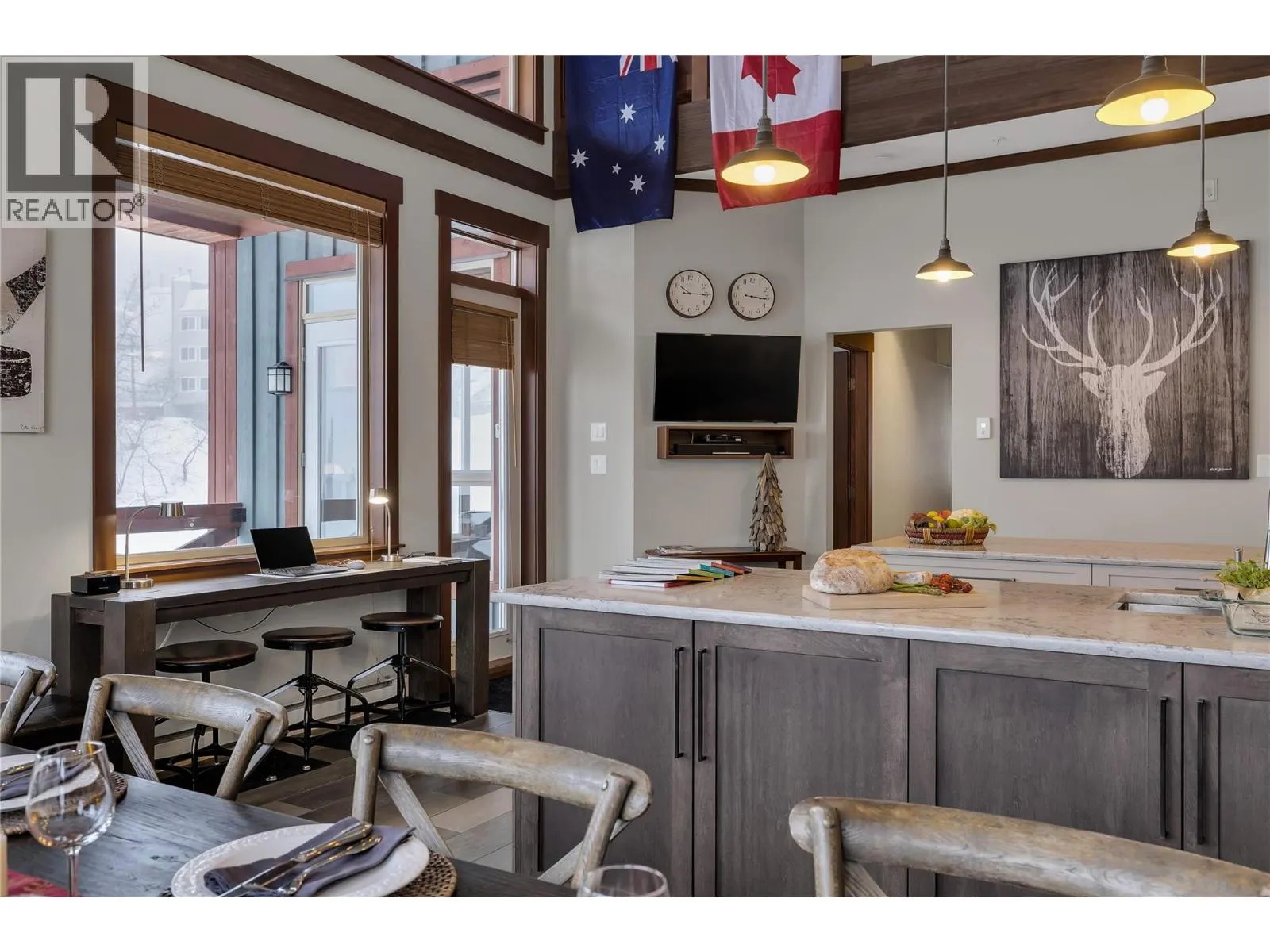 5257 Big White Road Unit# 403/404