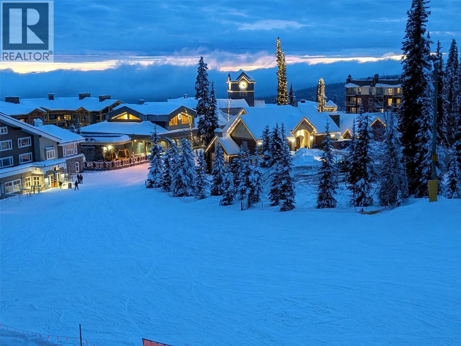 5257 Big White Road Unit# 403/404