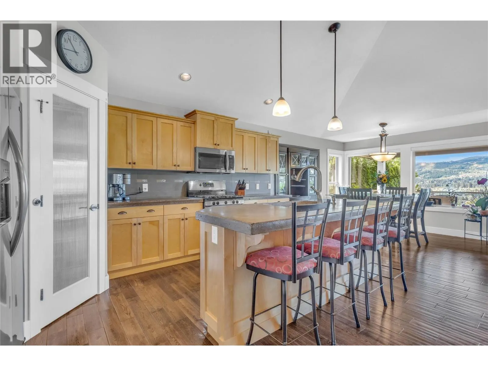 2493 Ironridge Road