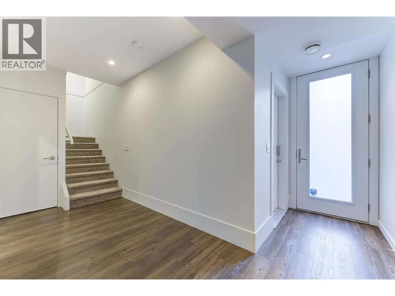 1818 Peak Point Court Unit# 32