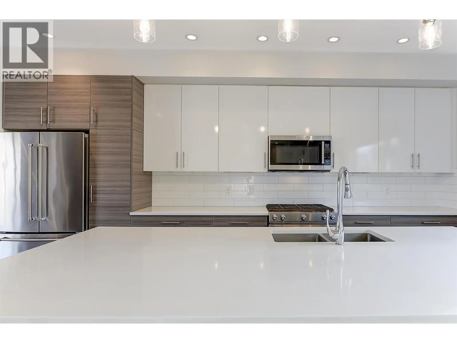 1818 Peak Point Court Unit# 32