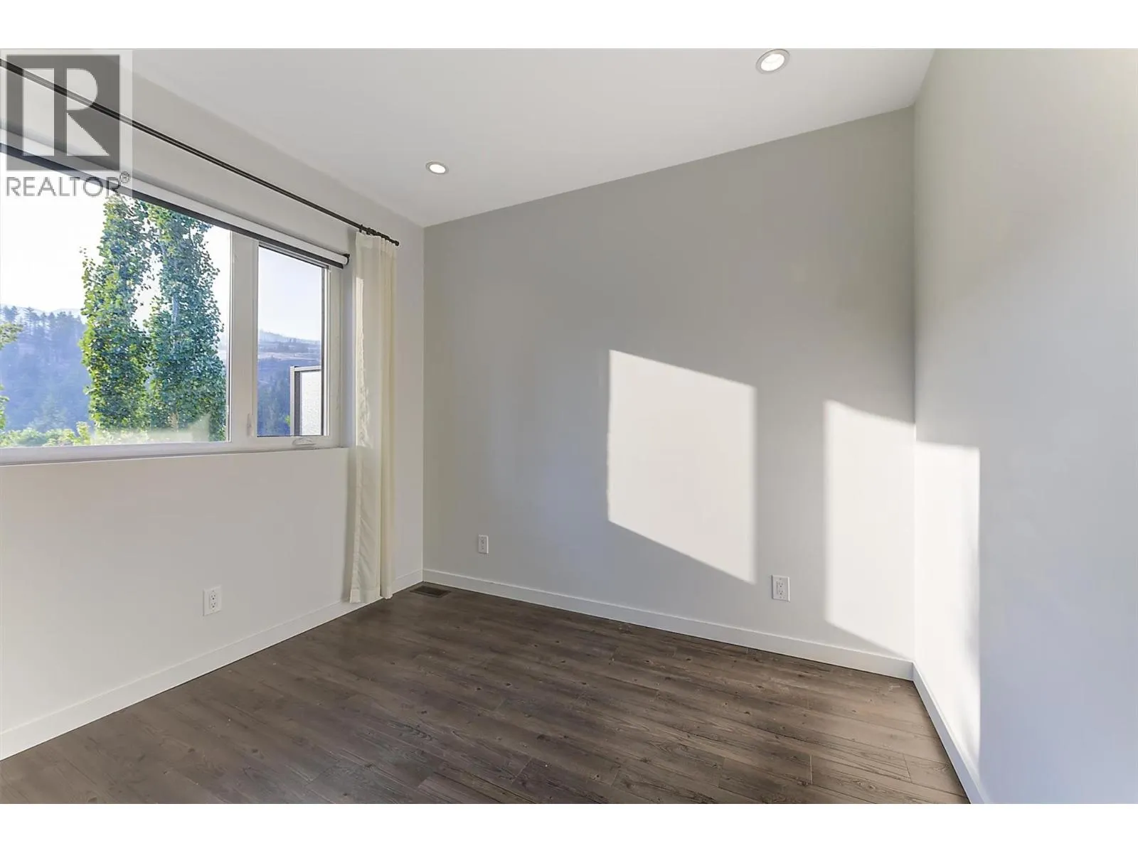 1818 Peak Point Court Unit# 32