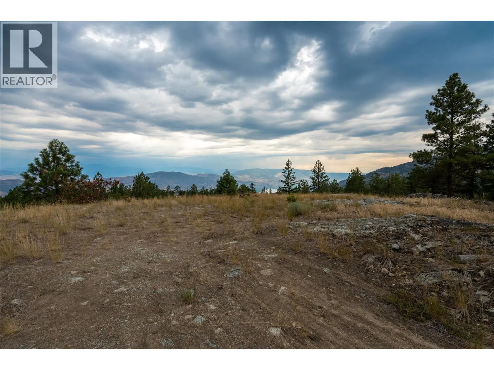 LOT B Grizzly Place