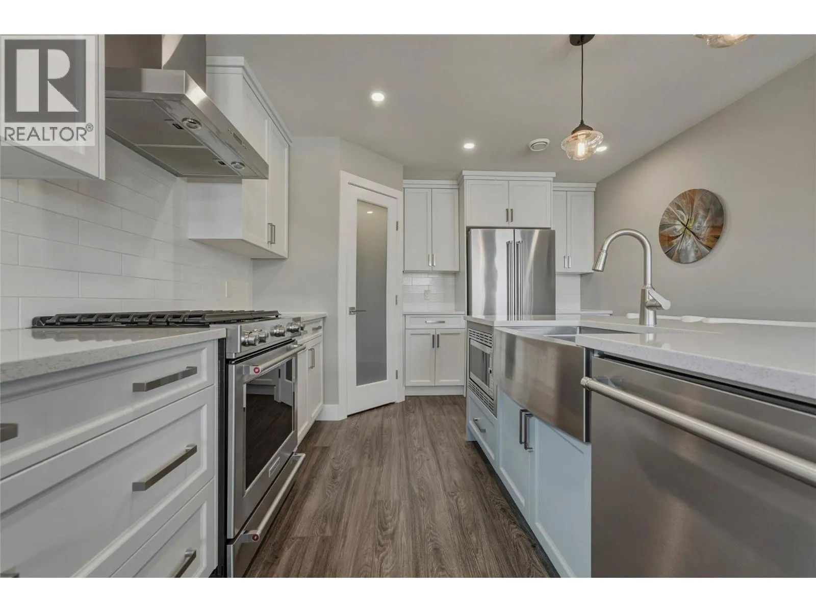 1804 46 Avenue Unit# 2