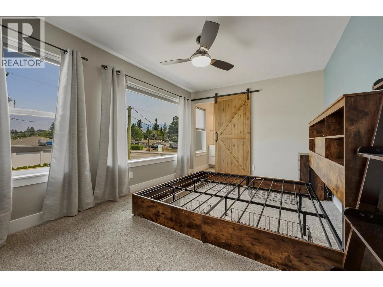 1804 46 Avenue Unit# 2