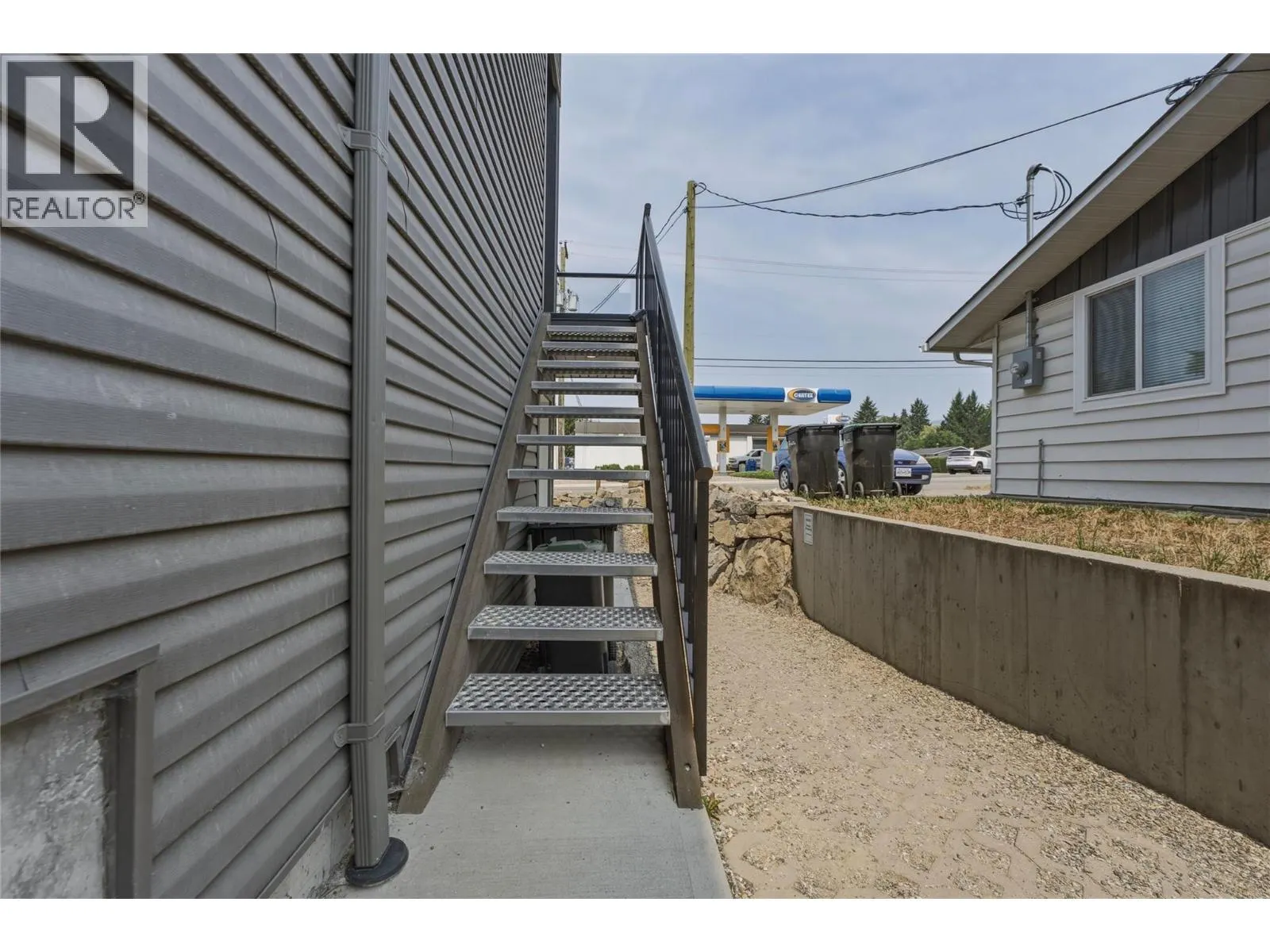 1804 46 Avenue Unit# 2