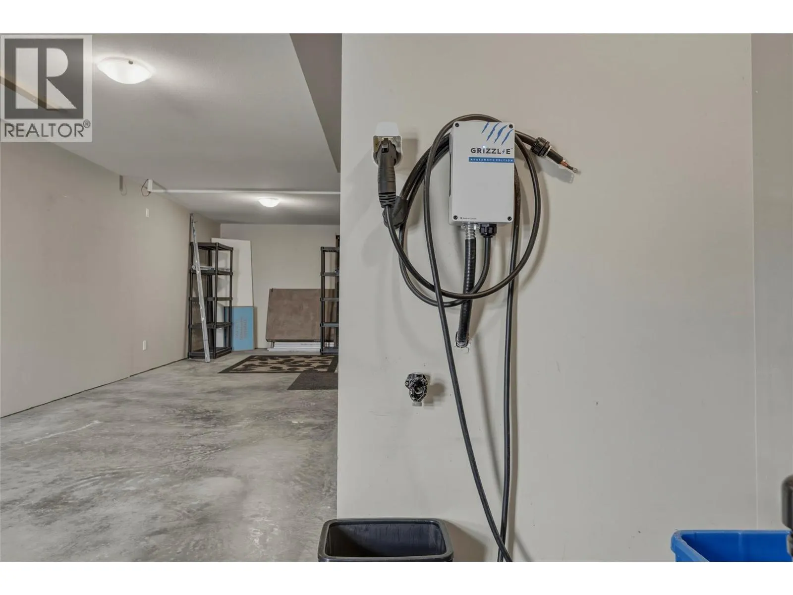 1804 46 Avenue Unit# 2