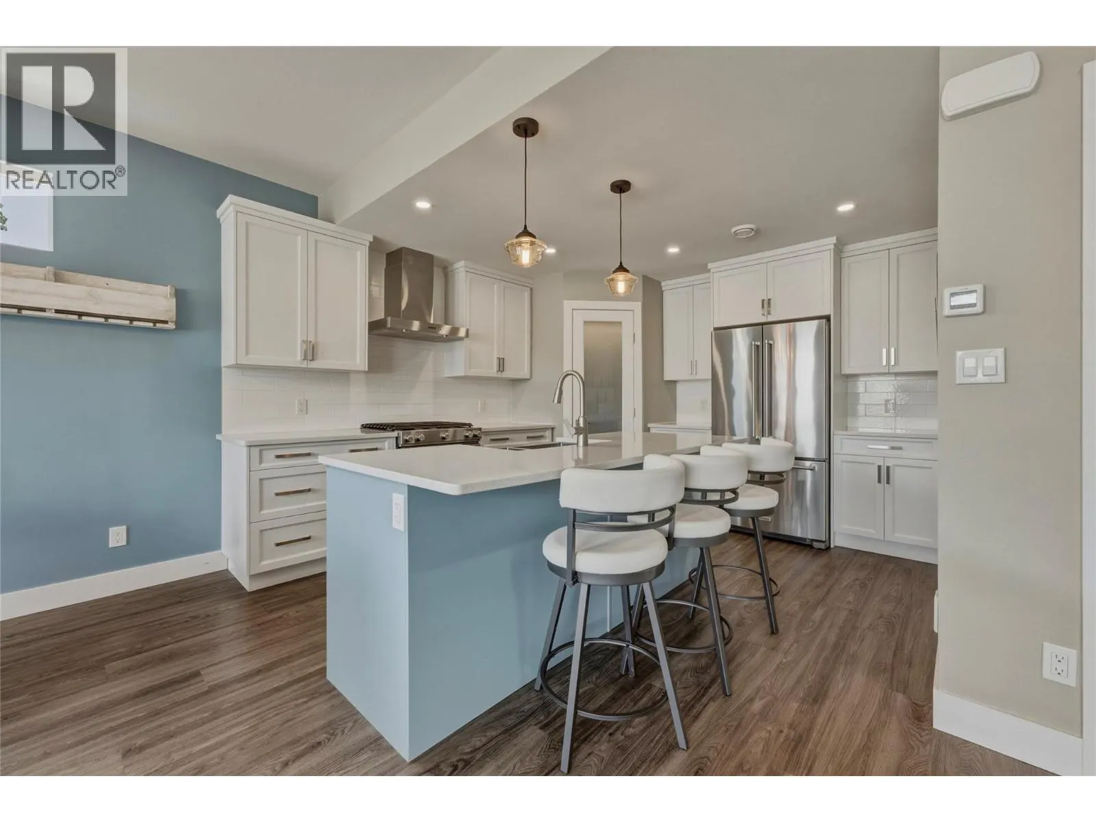 1804 46 Avenue Unit# 2