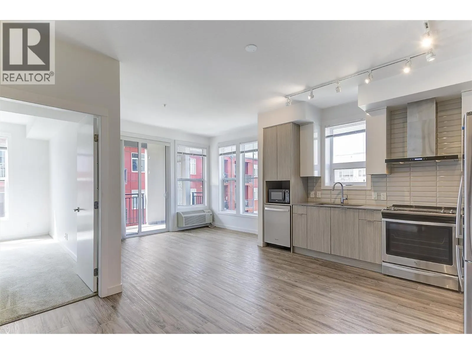 1775 Chapman Place Unit# 306