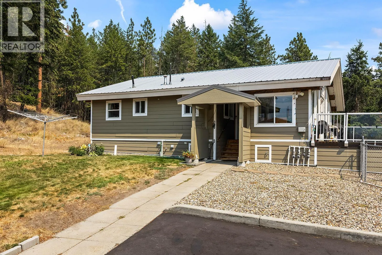 5090 MacKinnon Road
