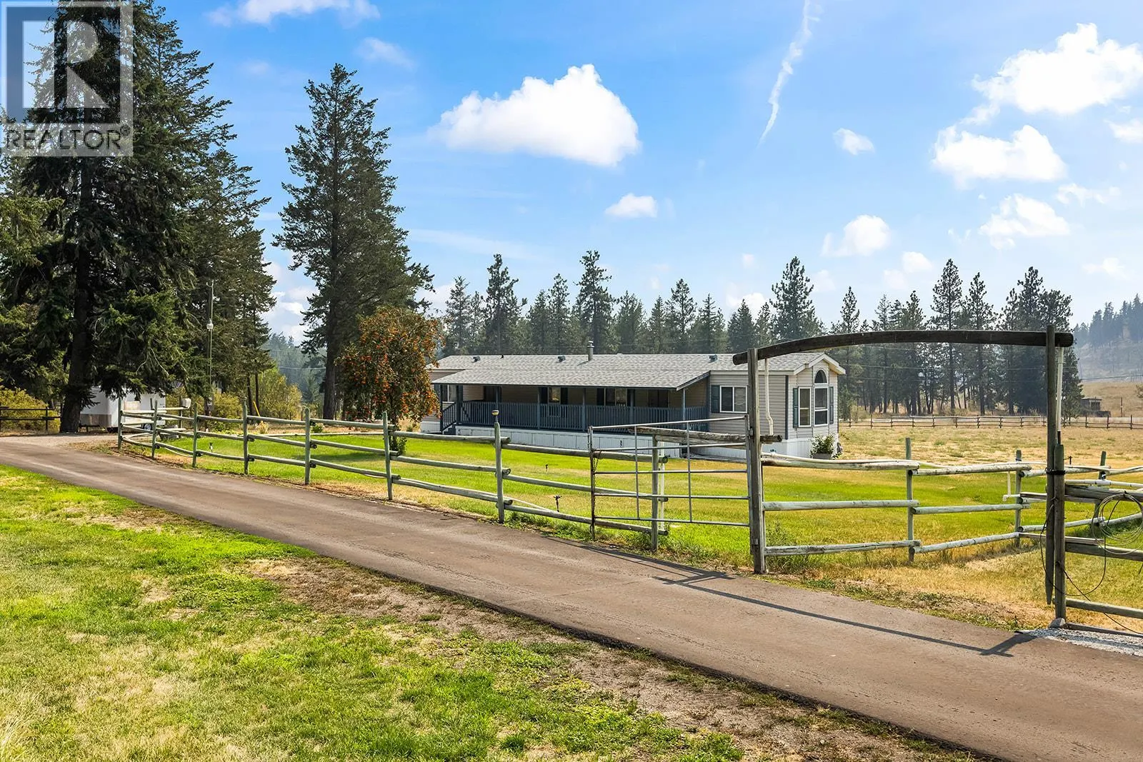 5090 MacKinnon Road