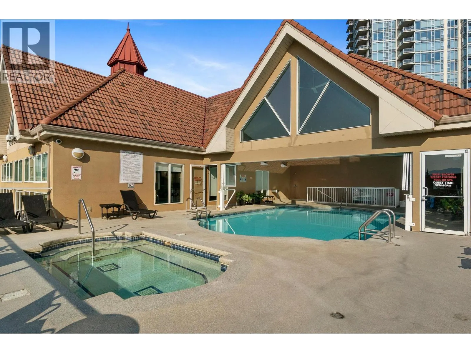 1088 Sunset Drive Unit# 352
