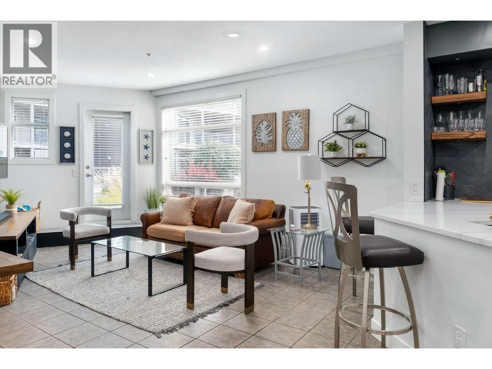 1088 Sunset Drive Unit# 352