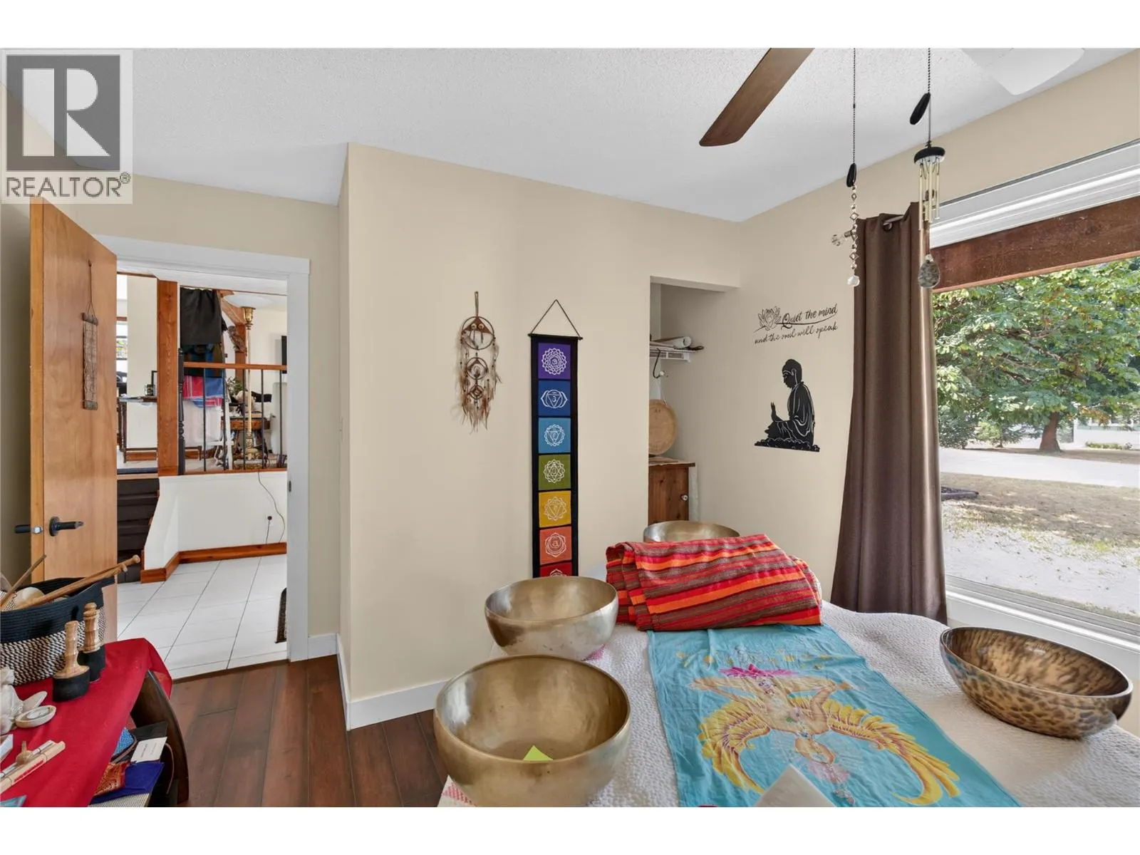 6415 Glendora Way