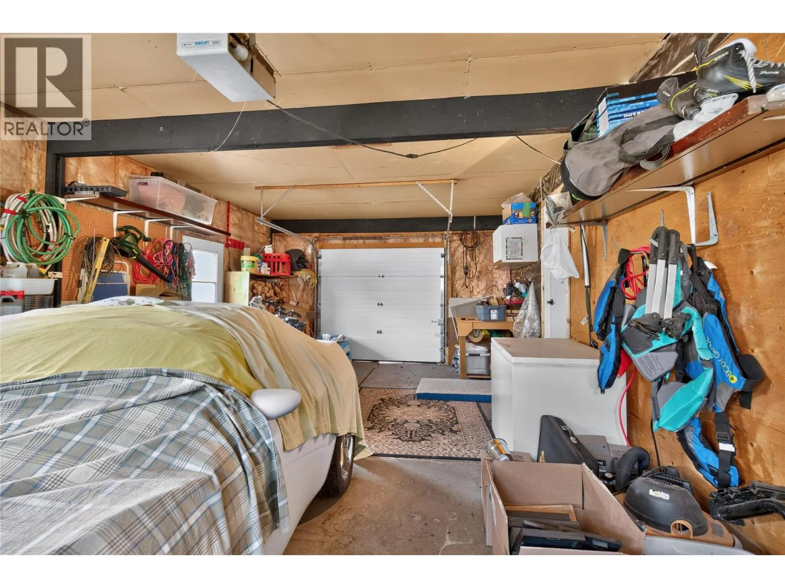 6415 Glendora Way