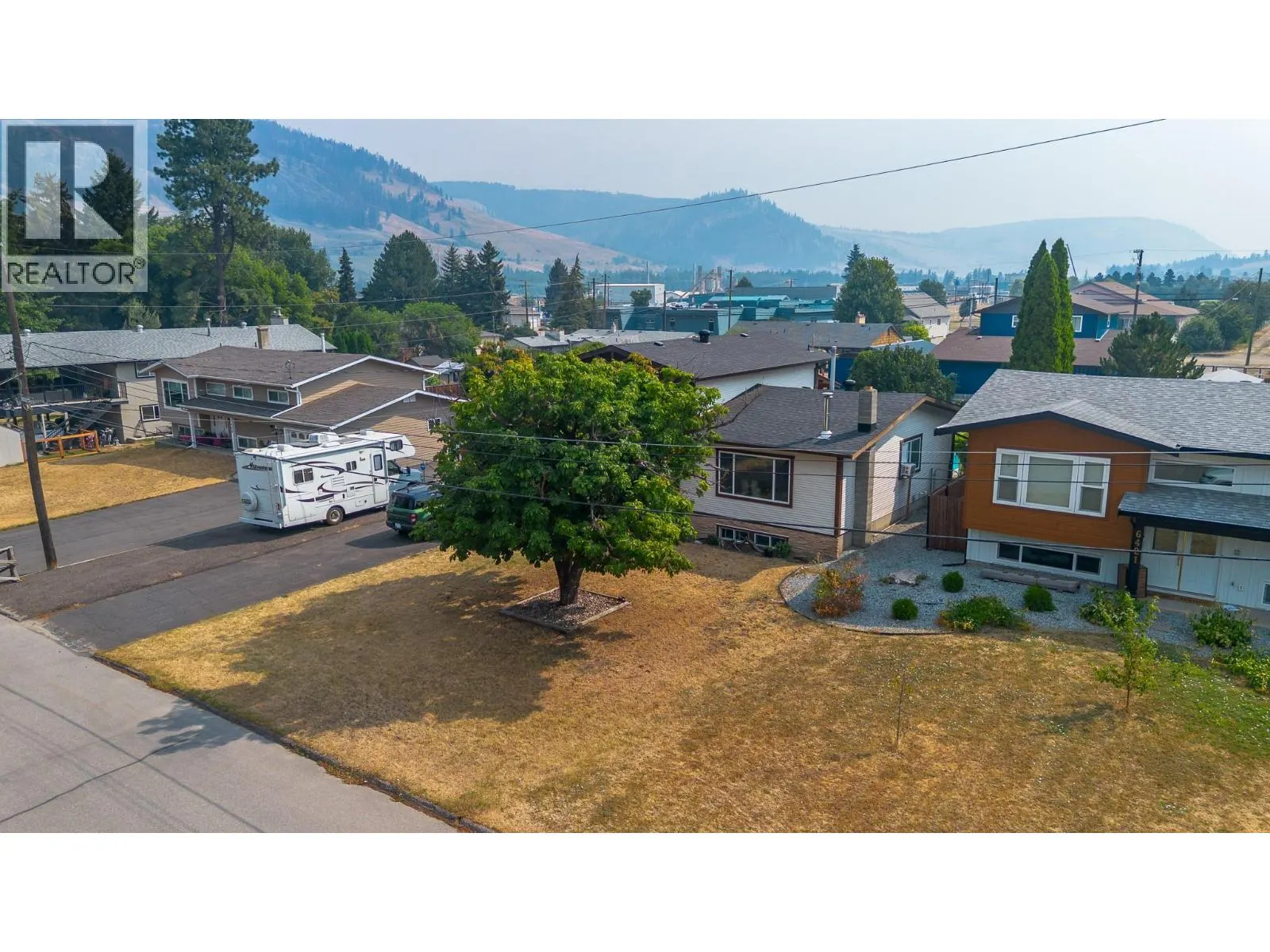 6415 Glendora Way
