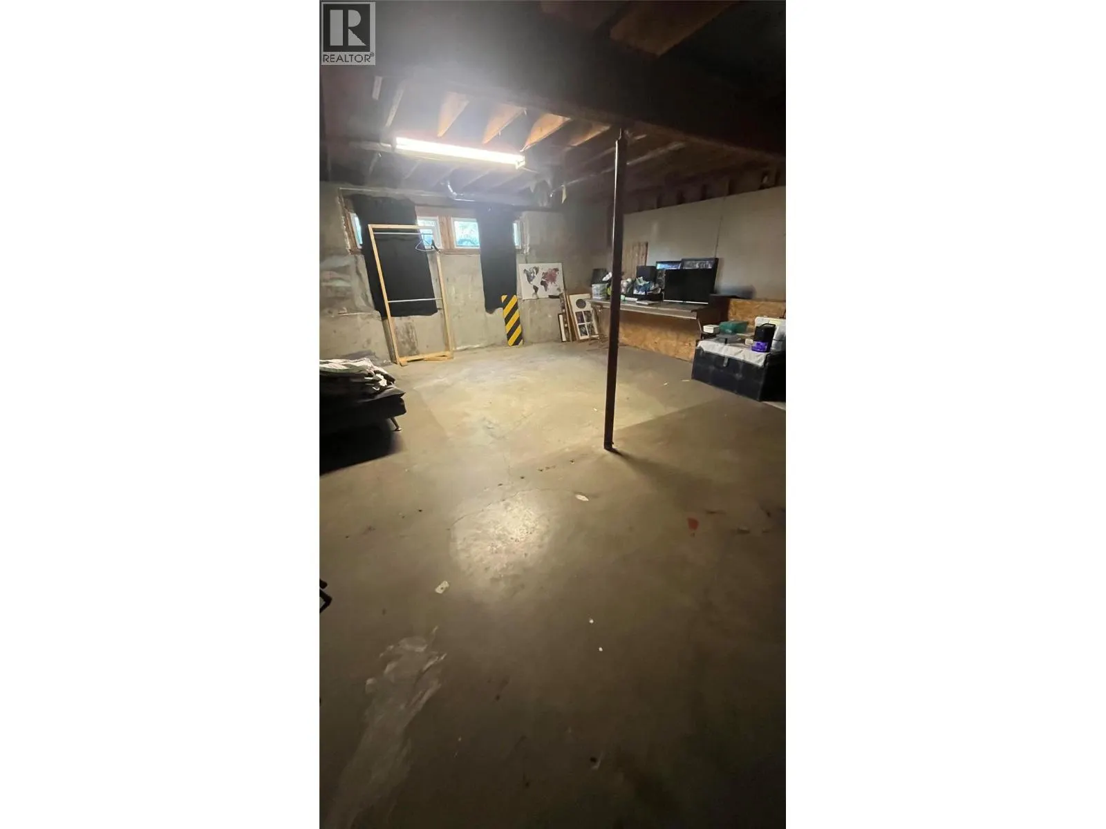 6415 Glendora Way