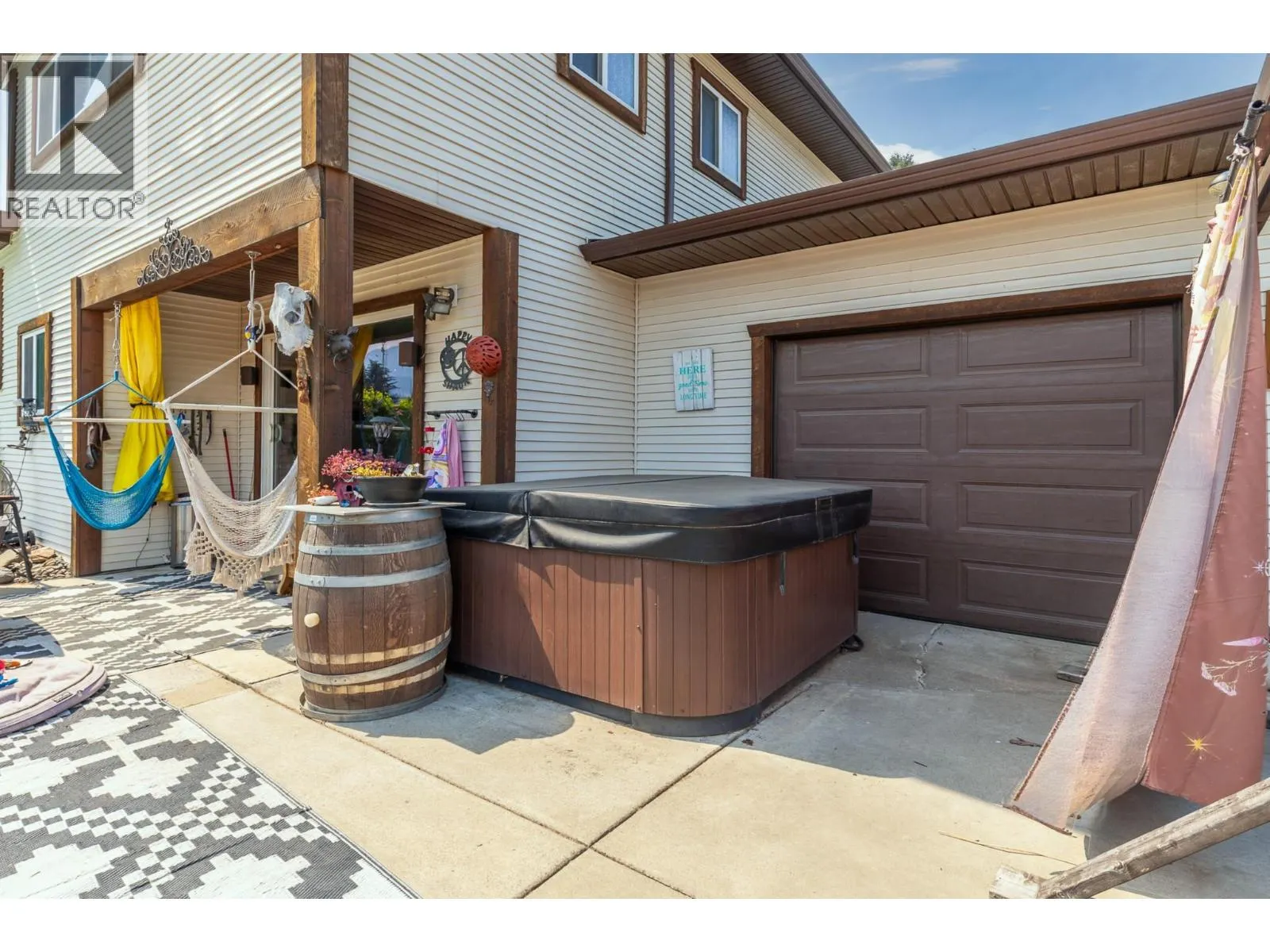 6415 Glendora Way