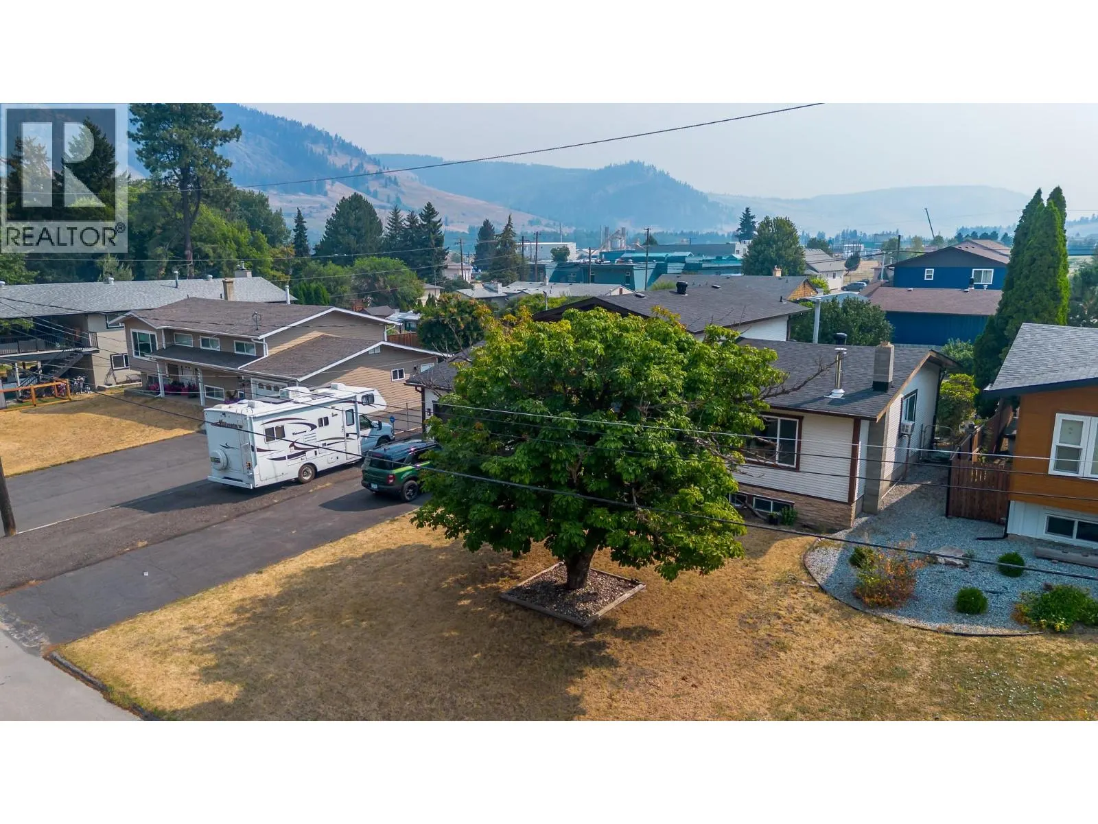 6415 Glendora Way