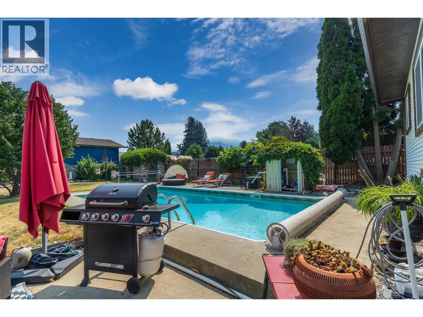 6415 Glendora Way
