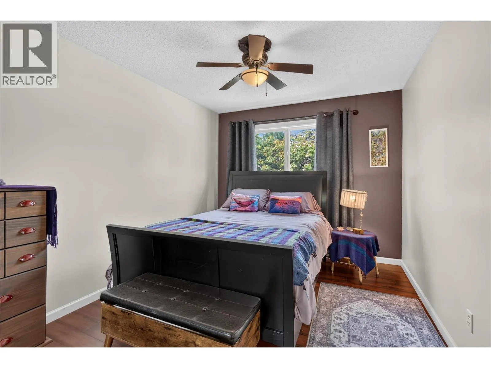6415 Glendora Way