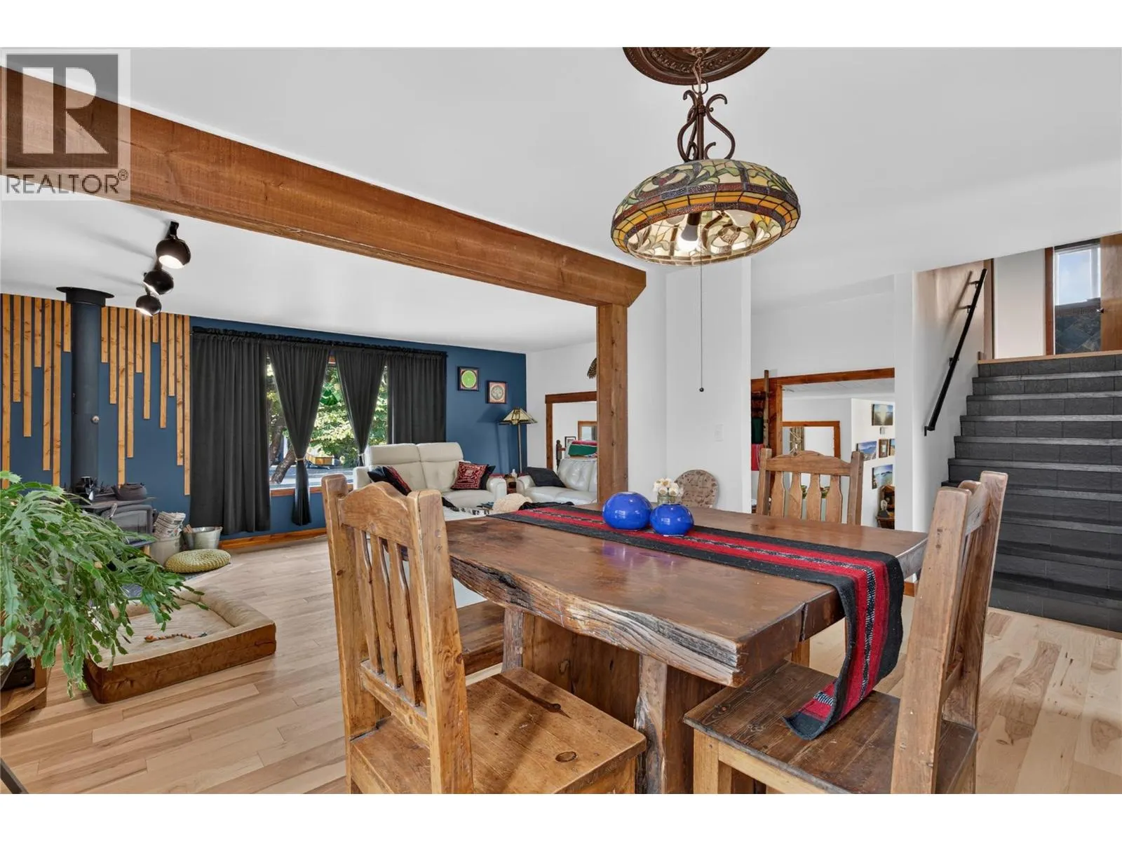 6415 Glendora Way