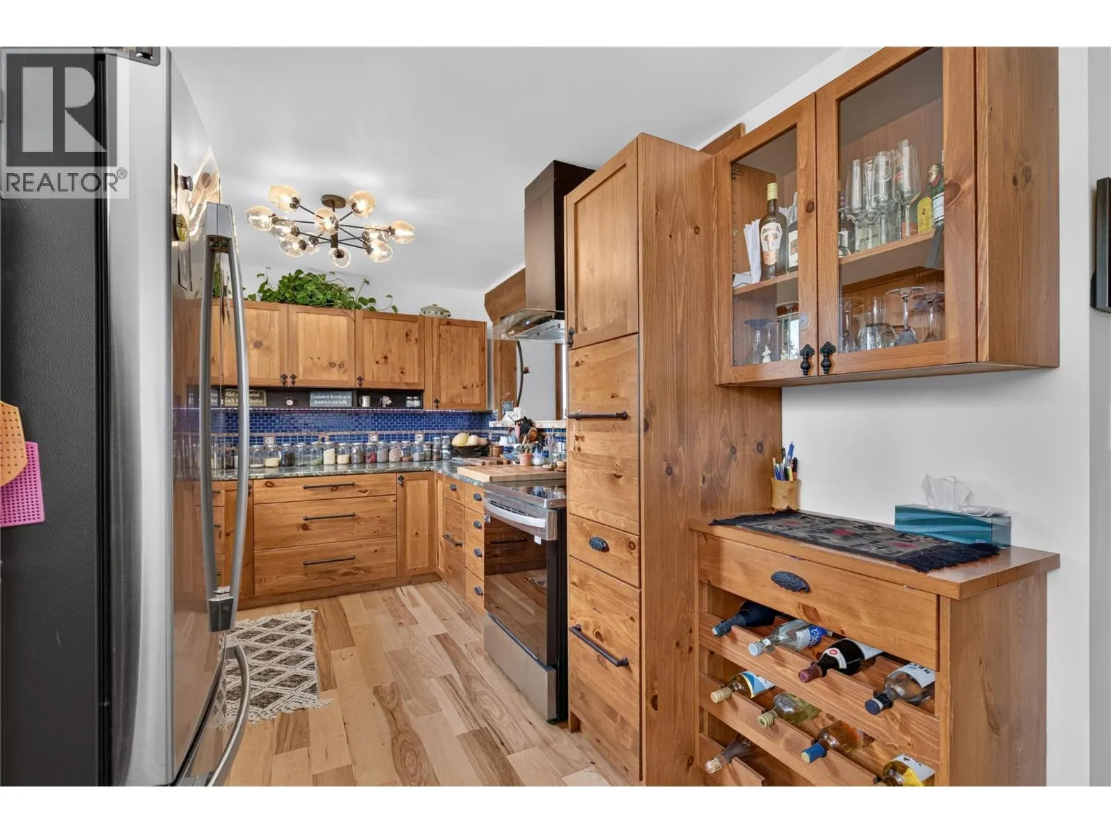 6415 Glendora Way