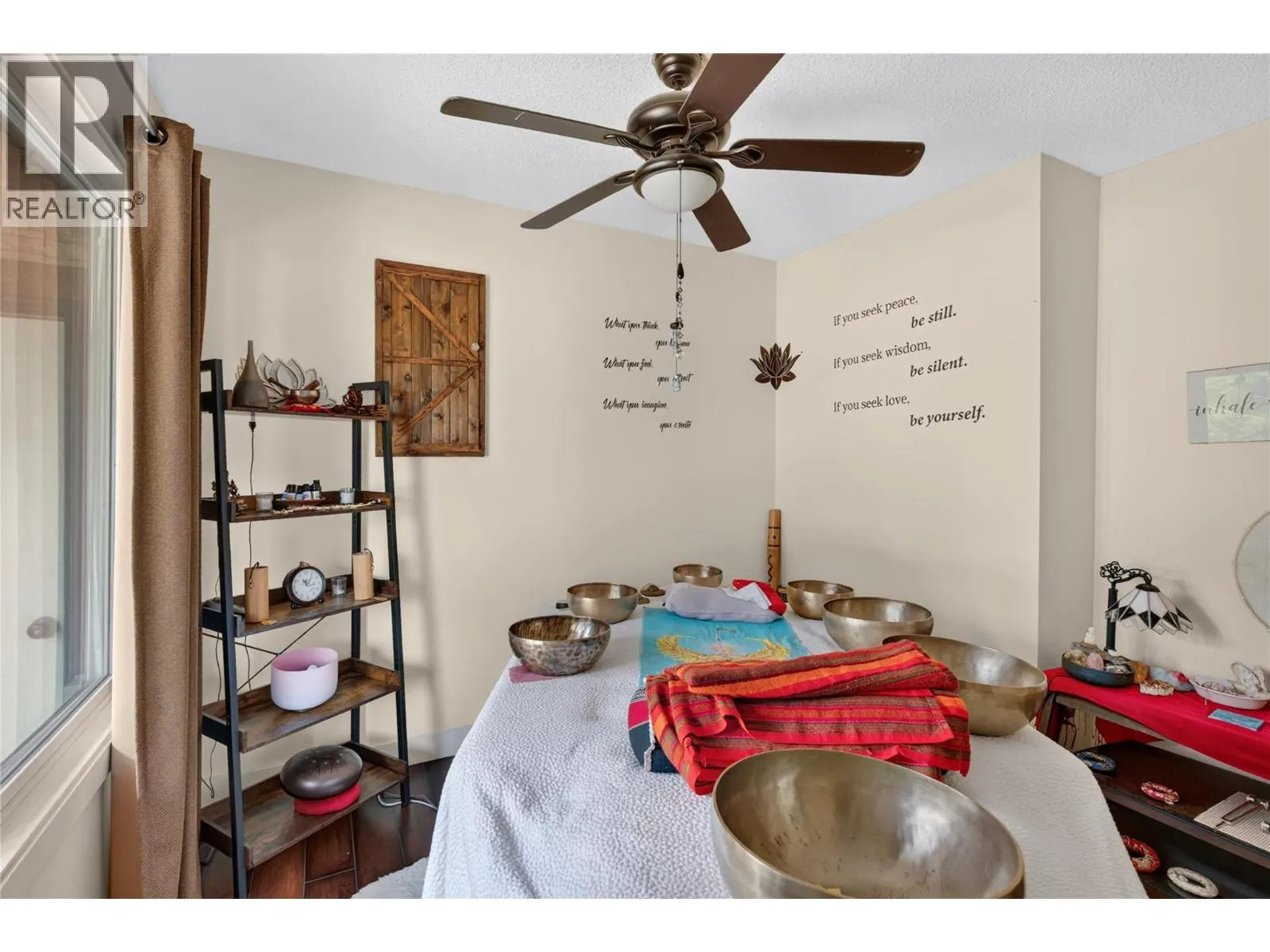 6415 Glendora Way