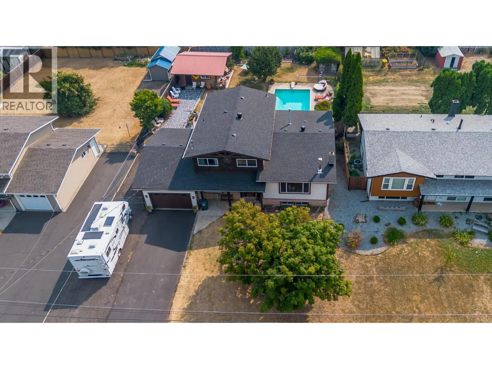 6415 Glendora Way