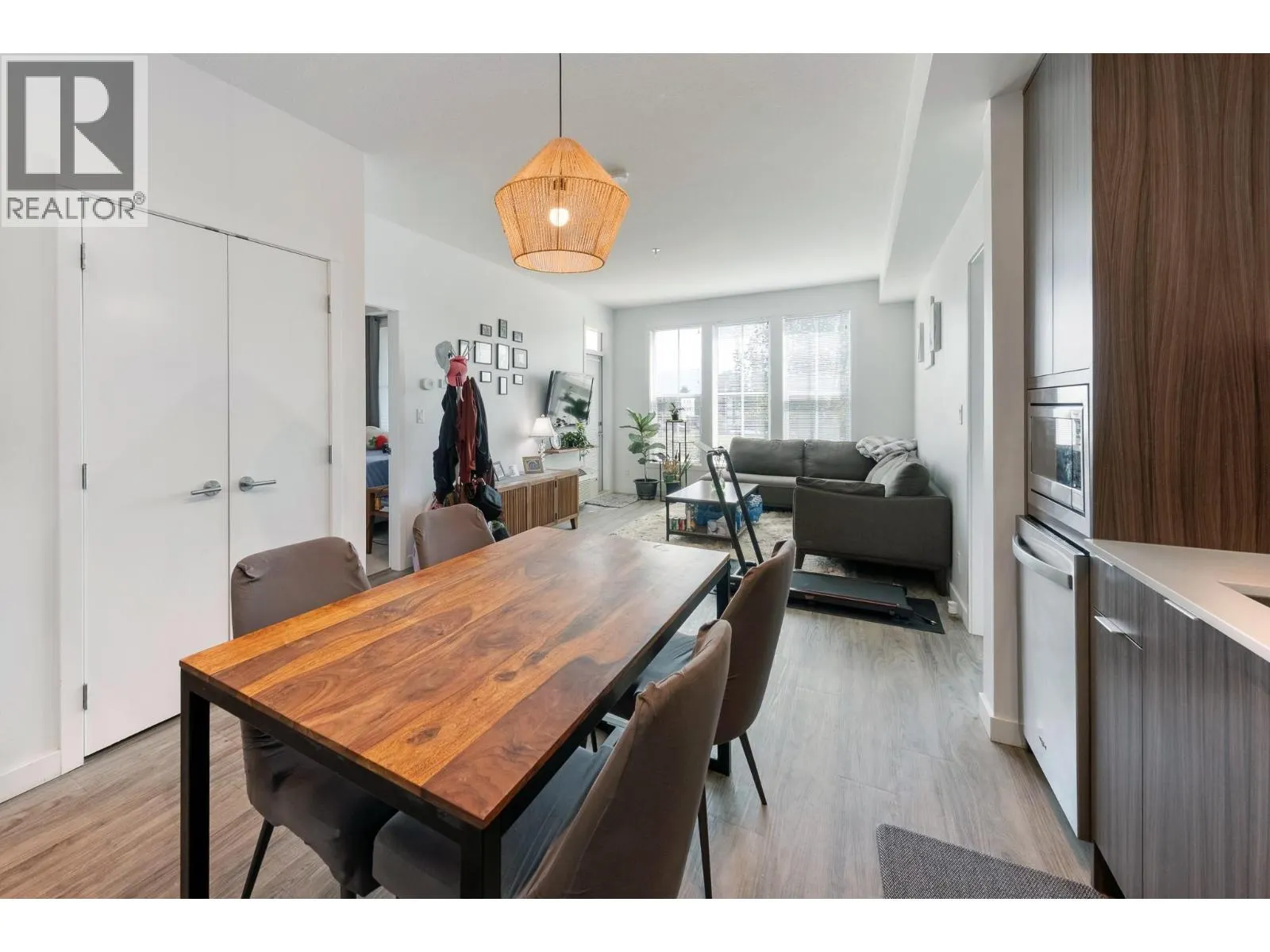 1775 Chapman Place Unit# 223