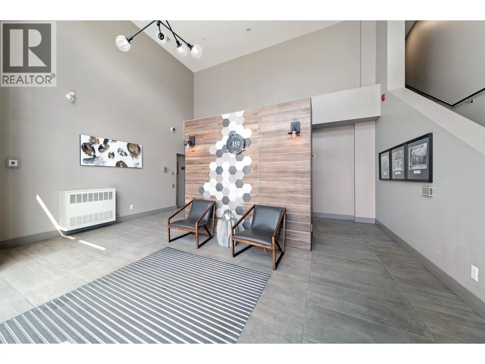 1775 Chapman Place Unit# 223