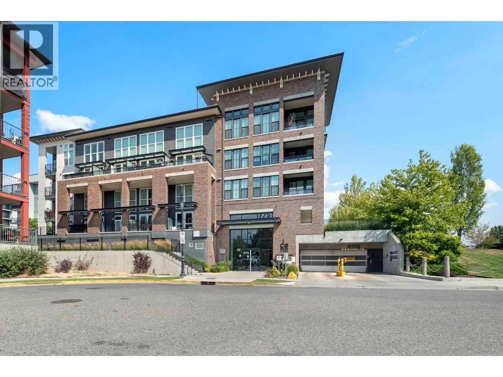 1775 Chapman Place Unit# 223