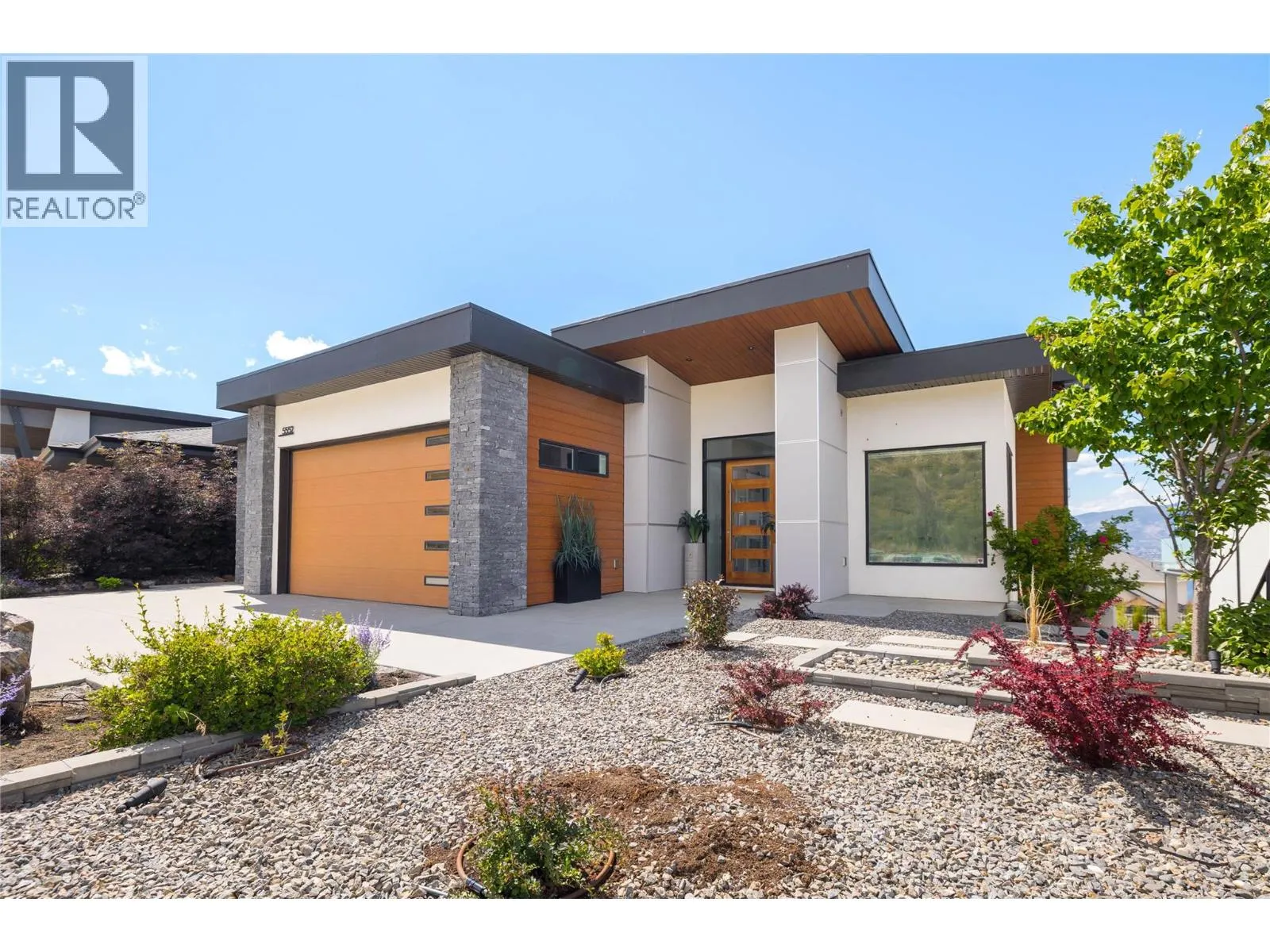 5552 Upper Mission Drive
