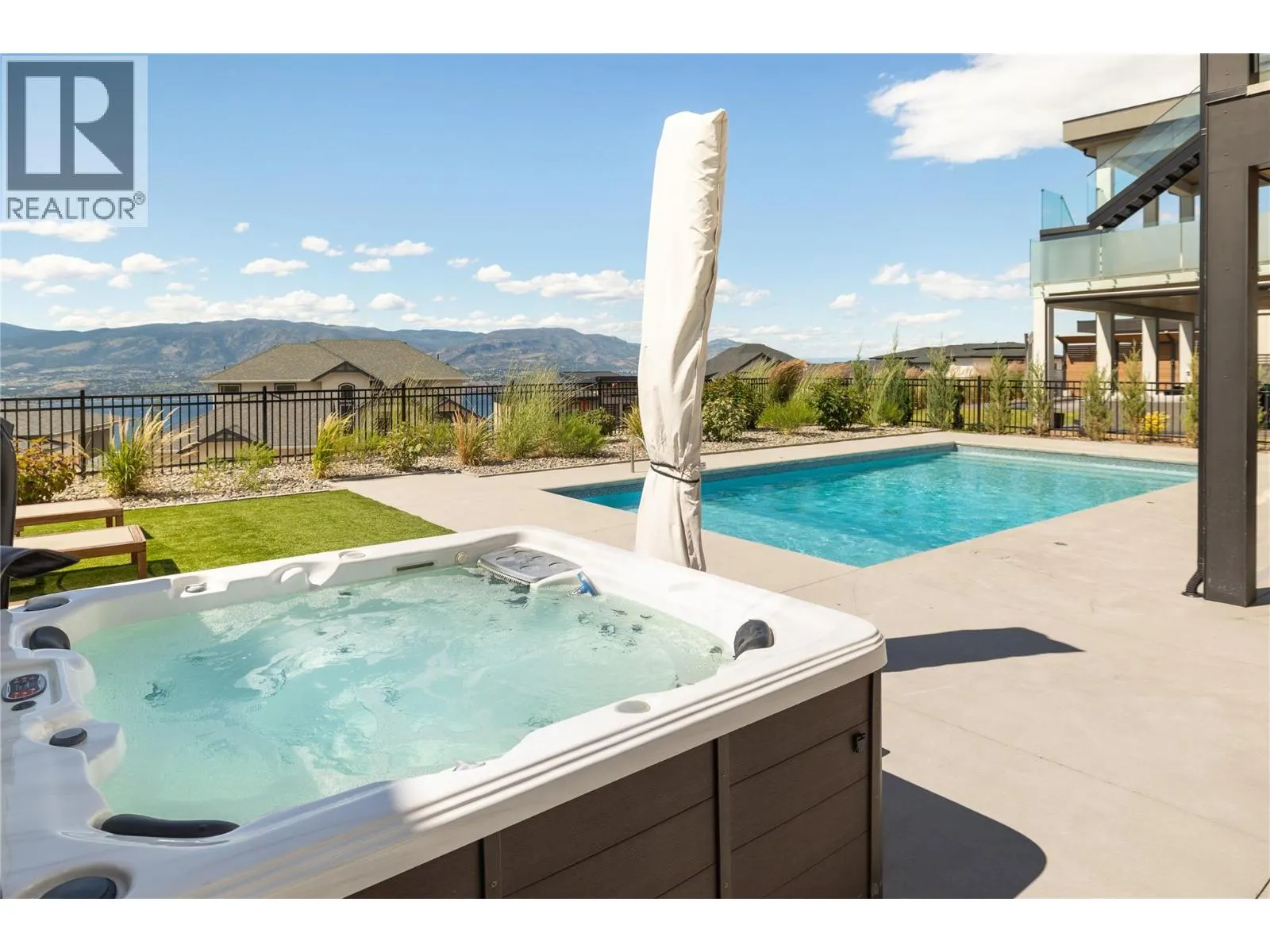 5552 Upper Mission Drive
