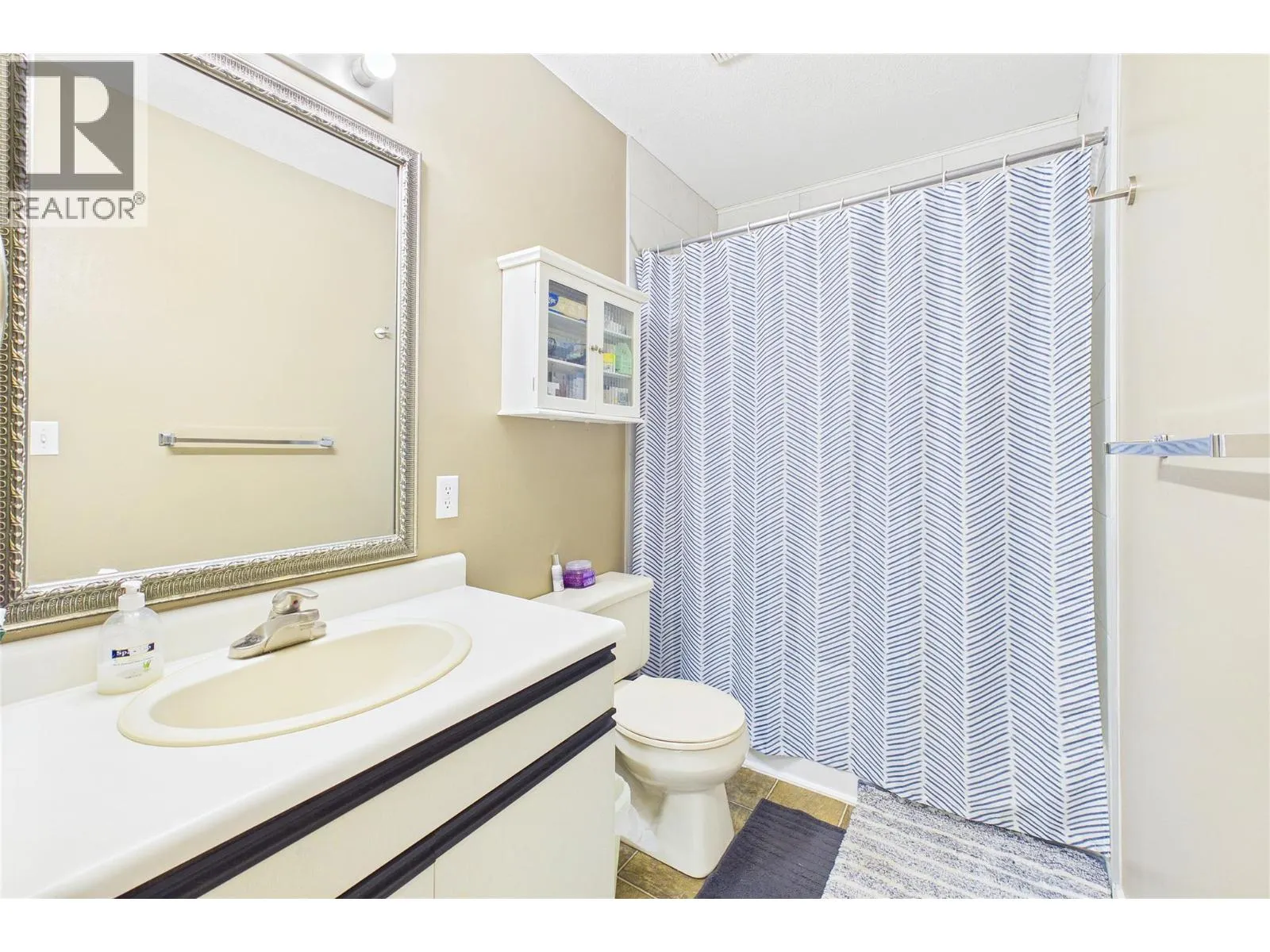 993 KLO Road Unit# 303