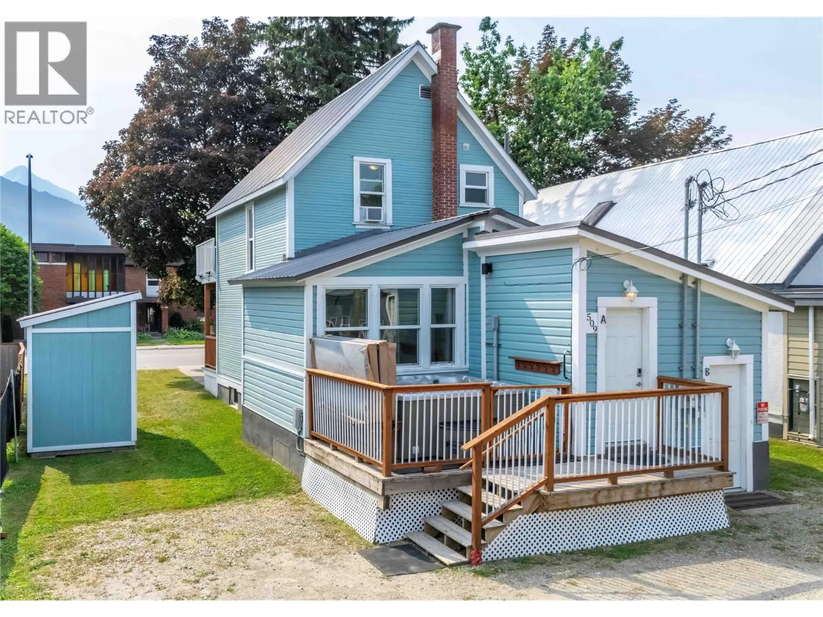 509 Mackenzie Avenue