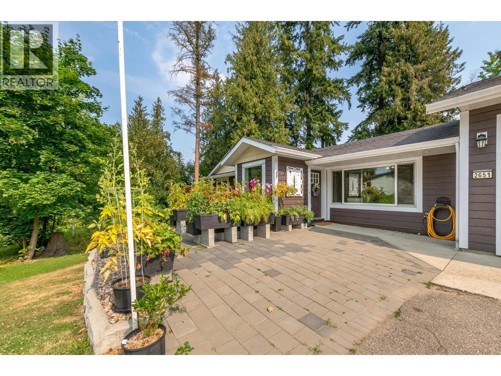 2651 Okanagan Avenue NE