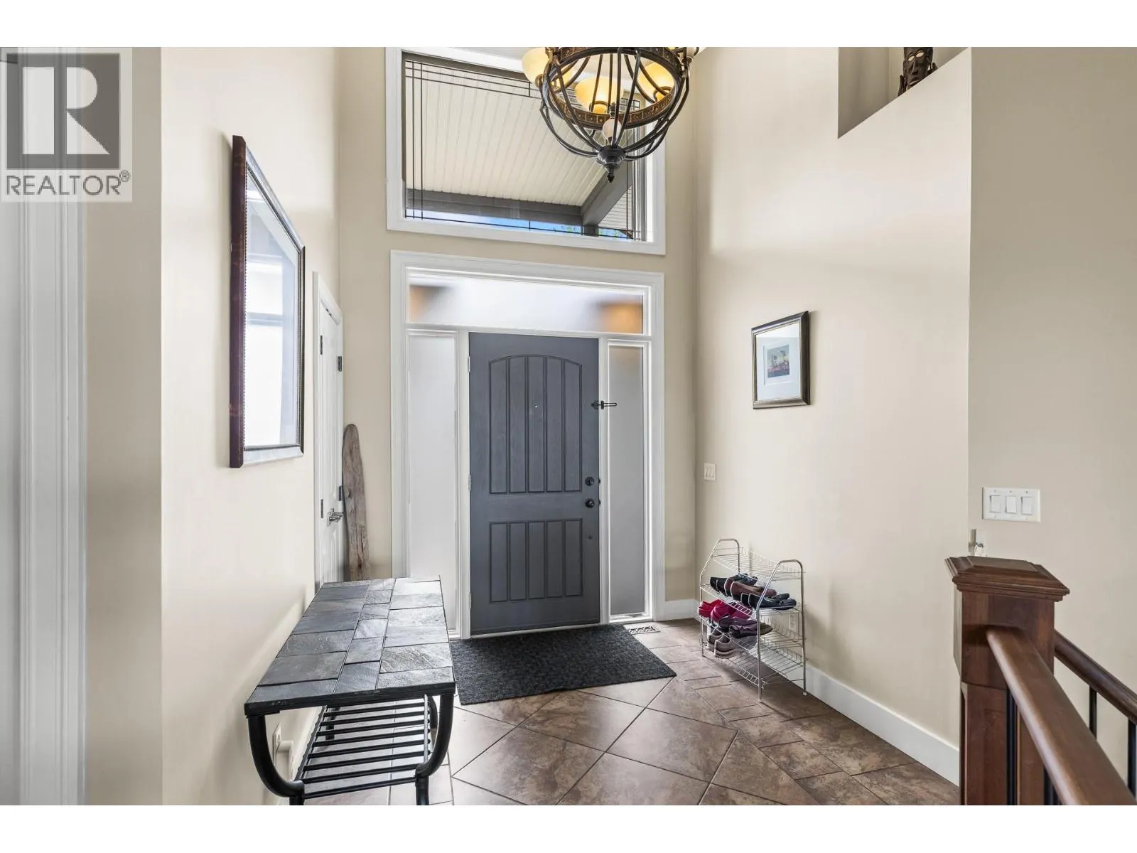546 Gowen Place