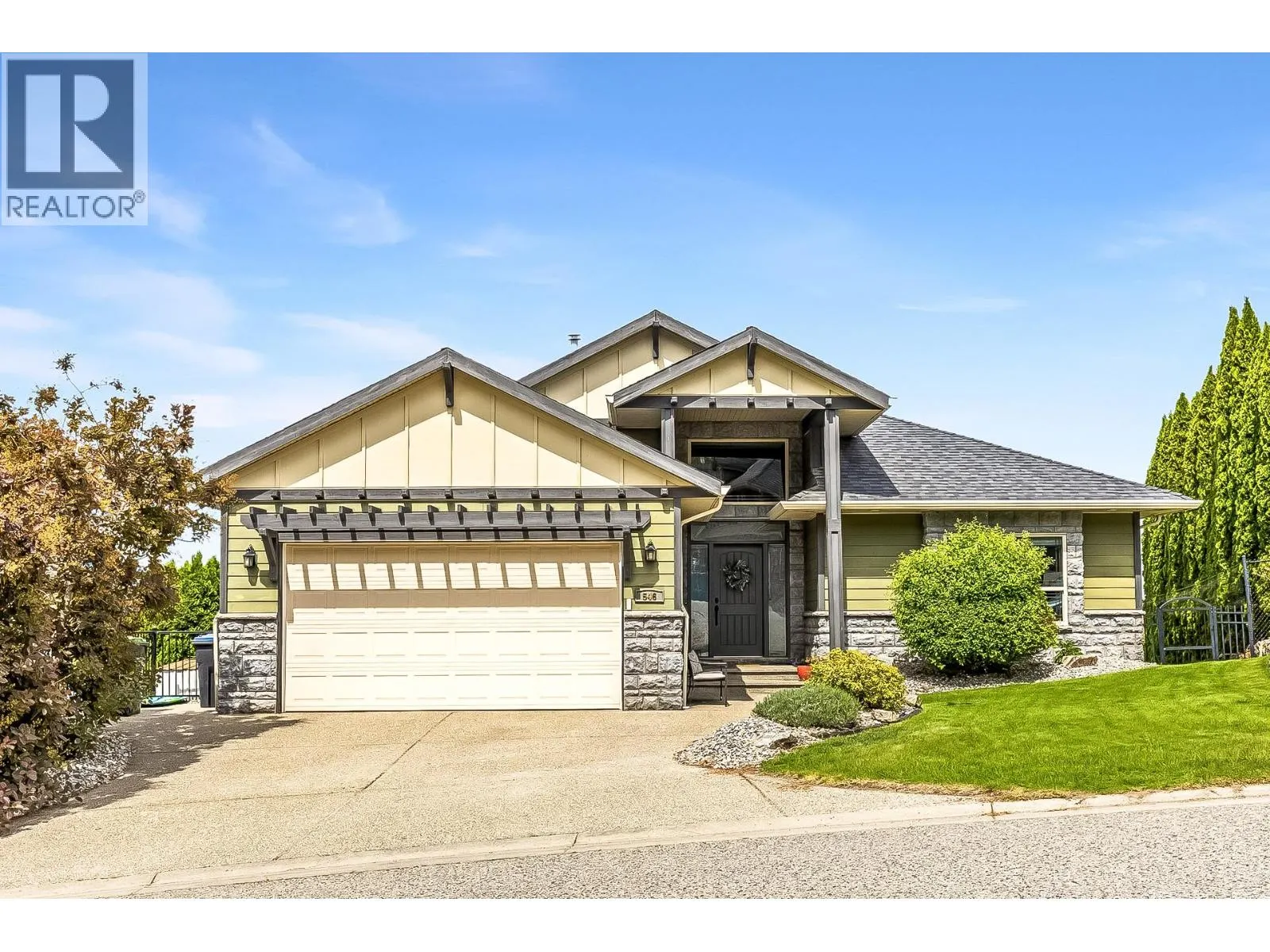546 Gowen Place