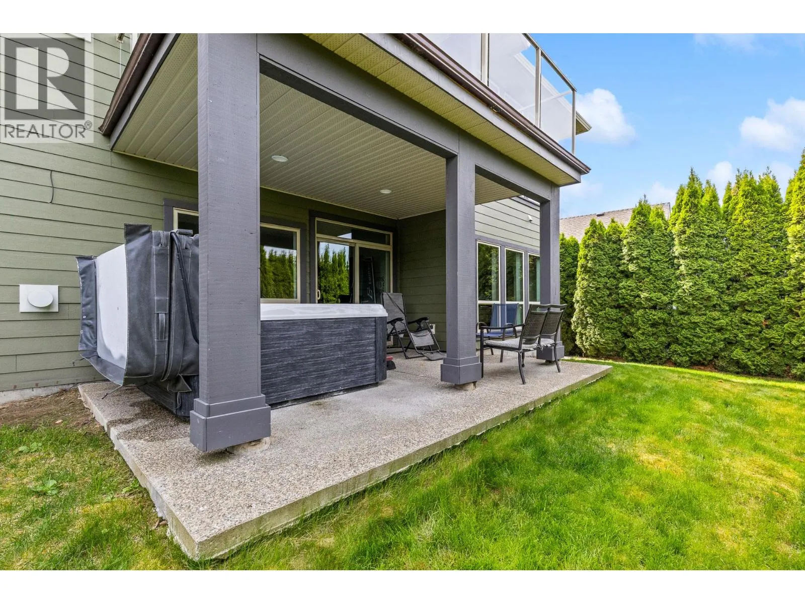 546 Gowen Place